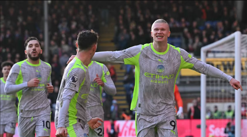Haaland Double and Foden Strike Fire City Past Palace to Keep Pressure on Arsenal