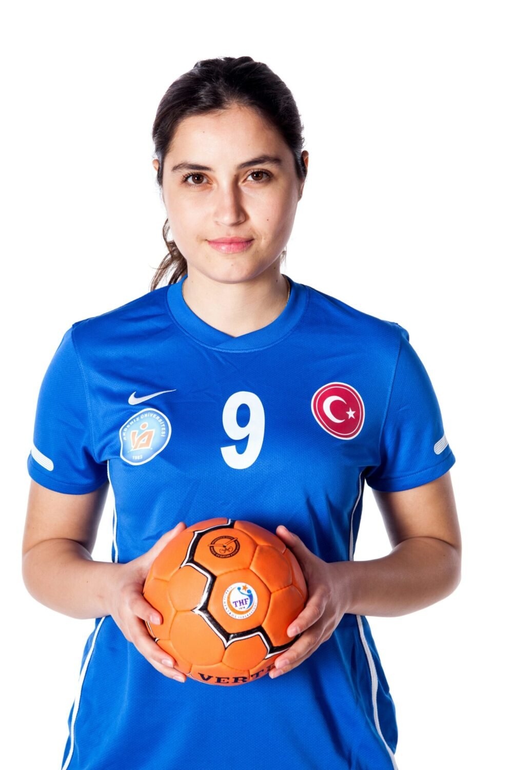 Top 10 Countries Where Female Footballers Get Equal Scholarship Opportunities in 2026