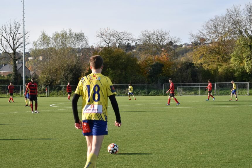Top 14 Powerful Ways to Get Football Trials Through Email and Direct Messaging in 2026