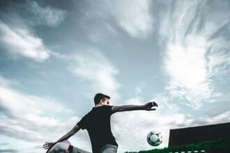 Top 10 Guaranteed Ways to Improve Your Football Speed and Agility in 2026